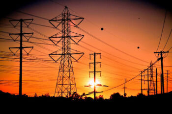 Tendido de líneas eléctricas